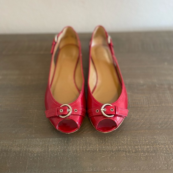 Stuart Weitzman Red Patent Leather Peep Toe Flats Size 8.5 with box. - Picture 4 of 9